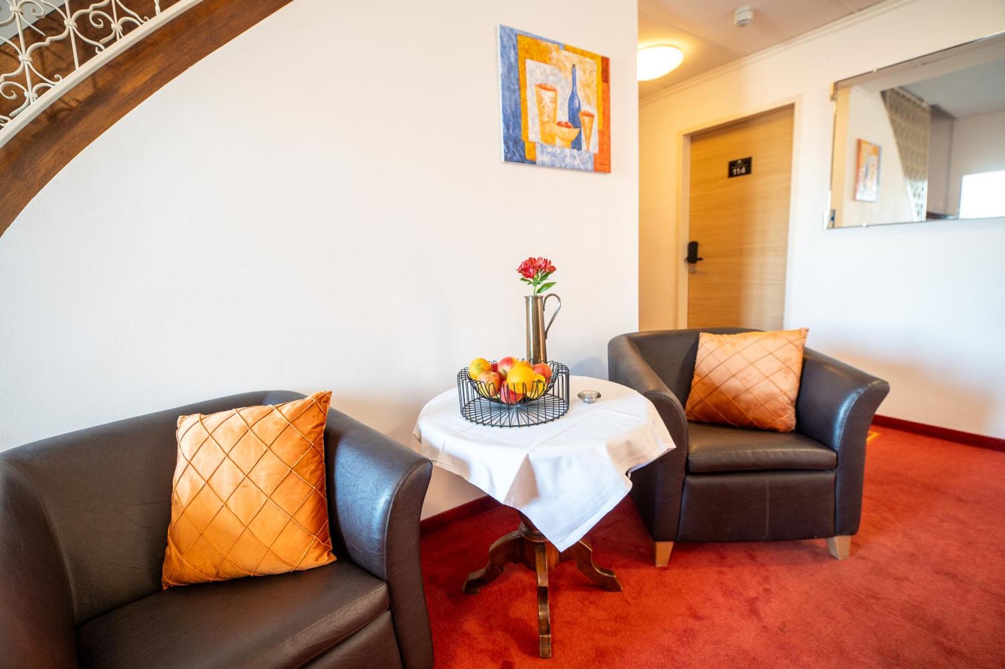 Hotel Marc Aurel Petronell Buitenkant foto